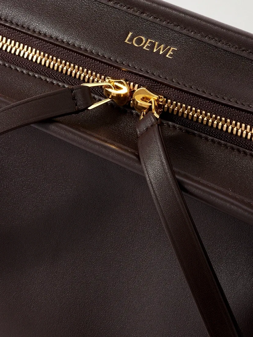 Маленькая кожаная сумка через плечо Amazona 180 LOEWE, коричневый — фото 4