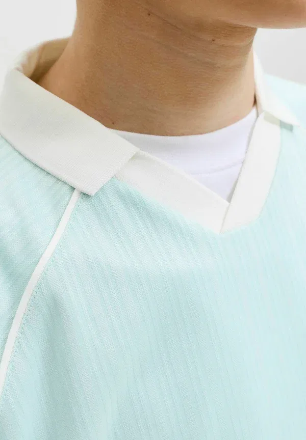 Футболка Jack & Jones Junior, омфалодес — фото 4