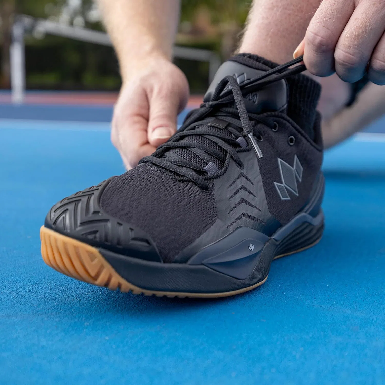 Кроссовки для тенниса и пиклбола Diadem Court Burst, Black & Gum — фото 4