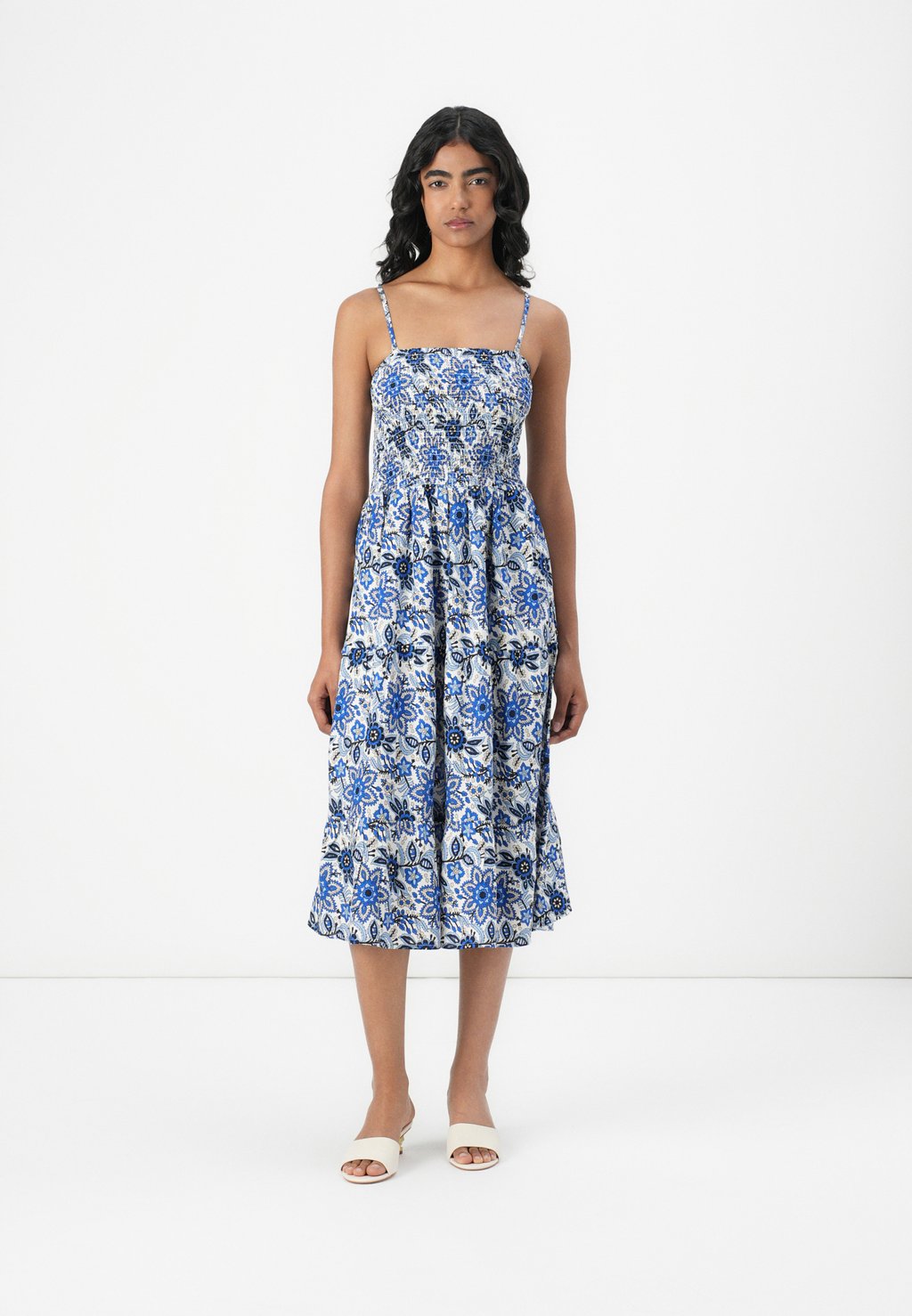 

Повседневное платье ONLZELINA LIFE SMOCK DRESS SKIRT ONLY, синий