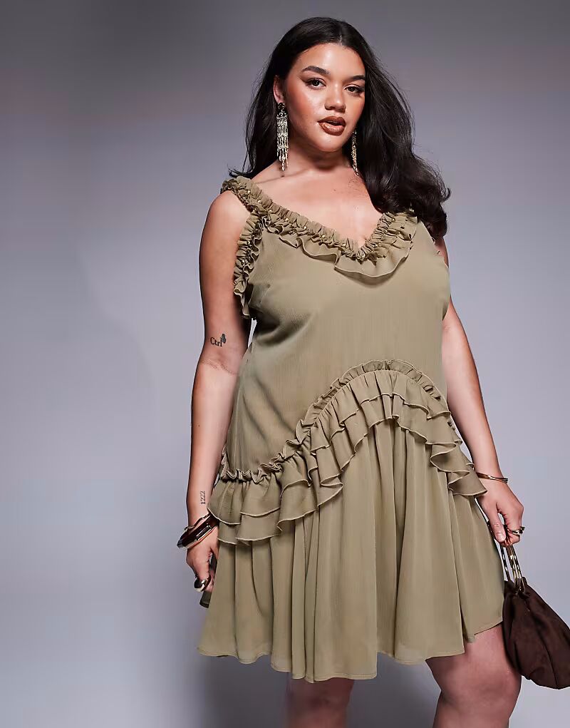 

Мини-платье ASOS DESIGN Curve с оборками на бретелях и золотой отделкой цвета хаки ASOS Curve