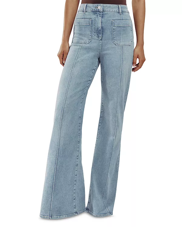 

Укороченные джинсы с высокой посадкой, расклешенными штанинами и накладными карманами, цвет светло-голубой. Reiss, синий