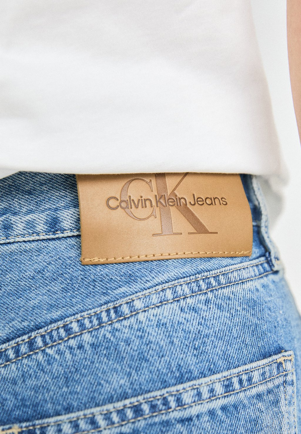 

Джинсы прямого кроя BARREL Calvin Klein Jeans, синий деним