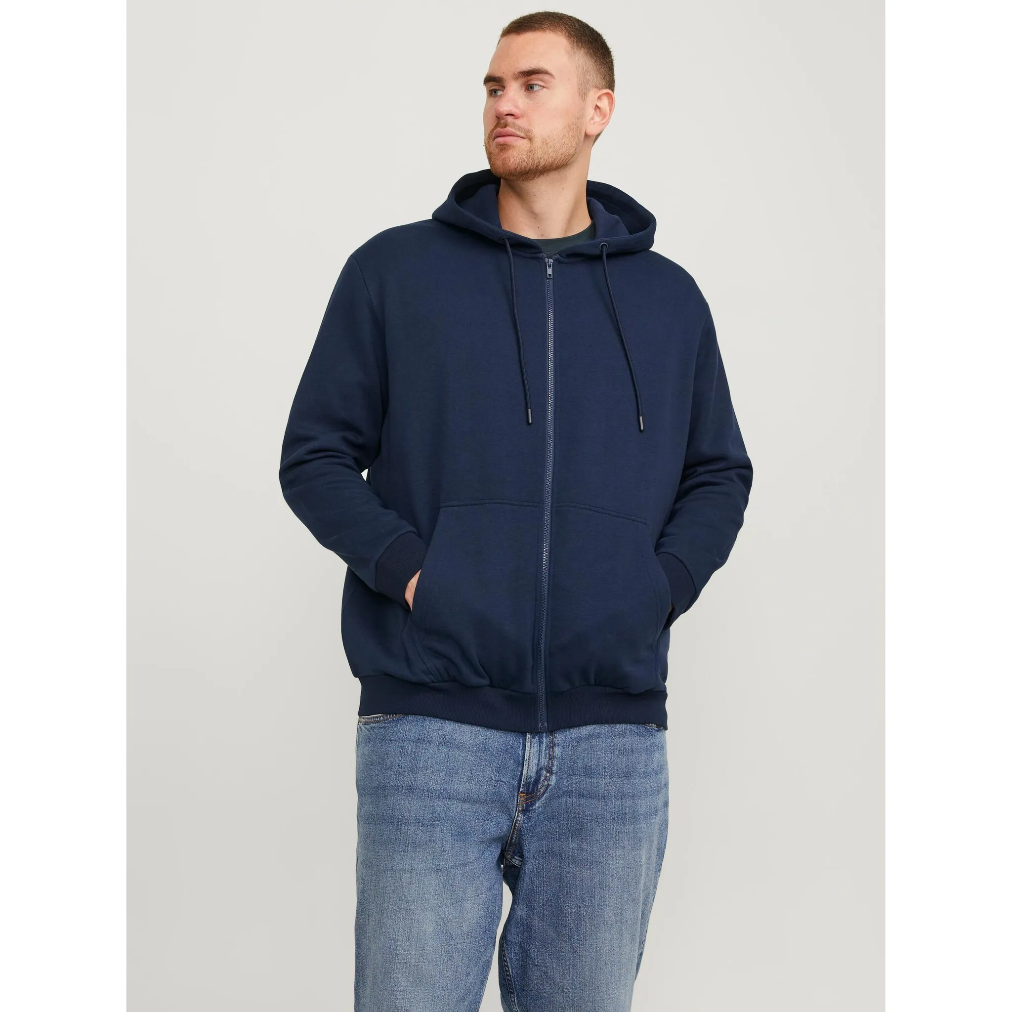 

Толстовка Jack & Jones PlusSize с капюшоном "JJEBRADLEY SWEAT ZIP HOOD NOOS PLS", синий