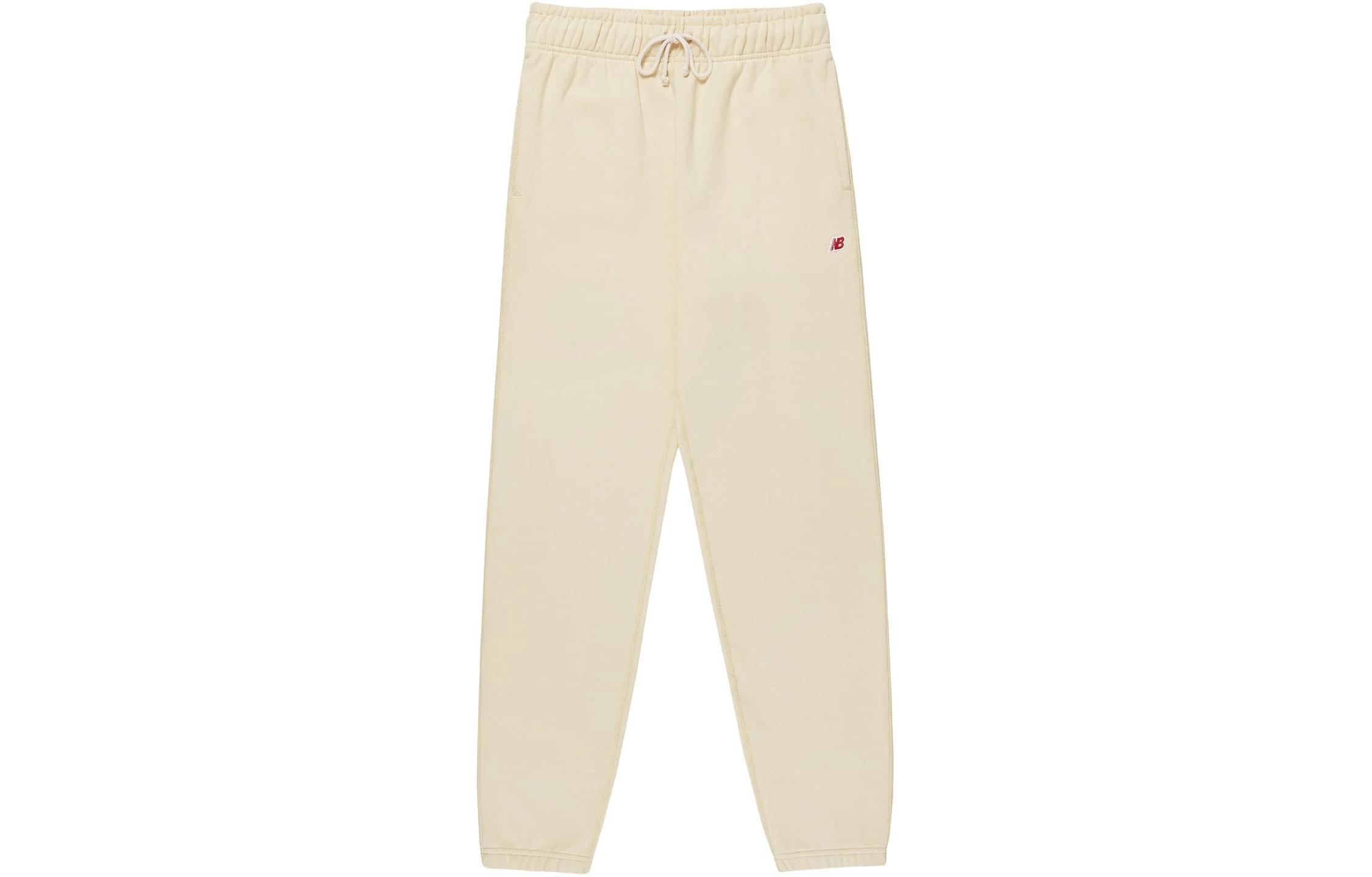 

Футболка из серии Made In USA вязаные спортивные брюки унисекс песочного цвета New Balance