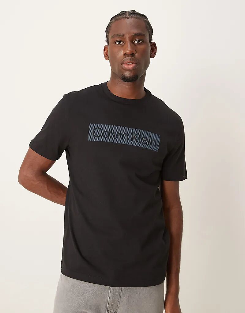 

Футболка с логотипом в полоску черного цвета Calvin Klein