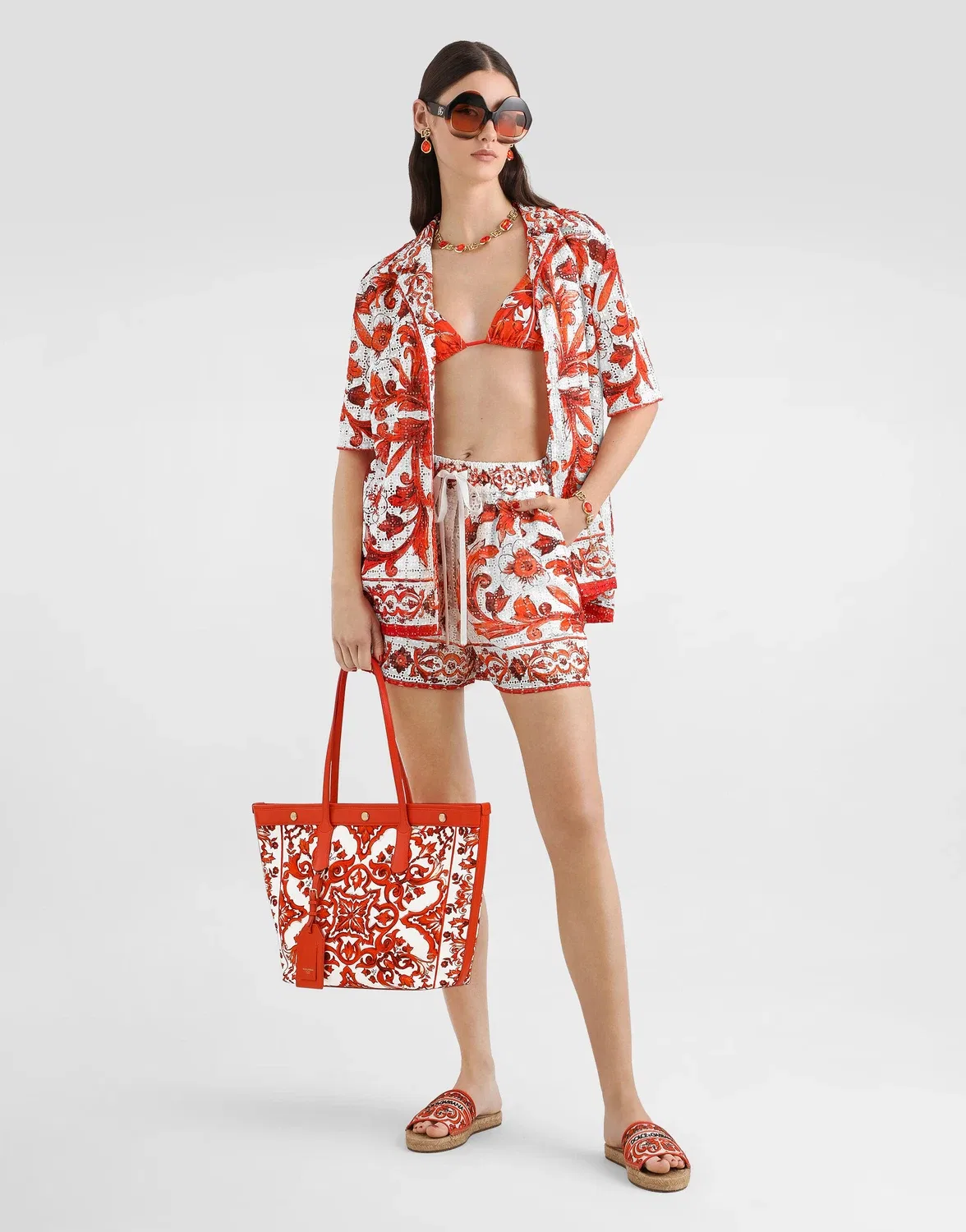 Шорты из кружева бродери набивного рисунка "Майолика" DOLCE & GABBANA, бежевый — фото 2