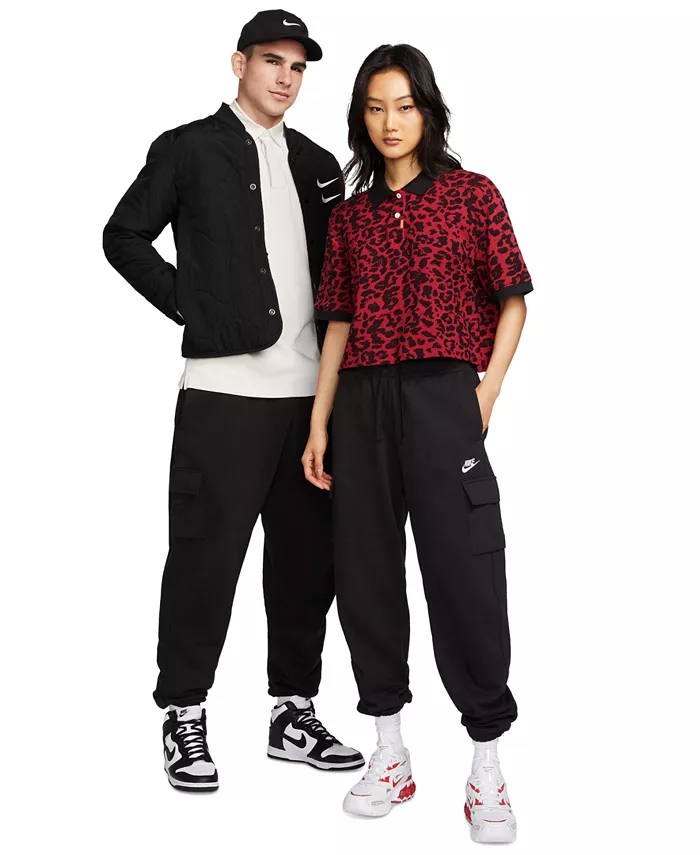 

Женские флисовые брюки-карго Sportswear Club со средней посадкой и свободным кроем Nike, черный
