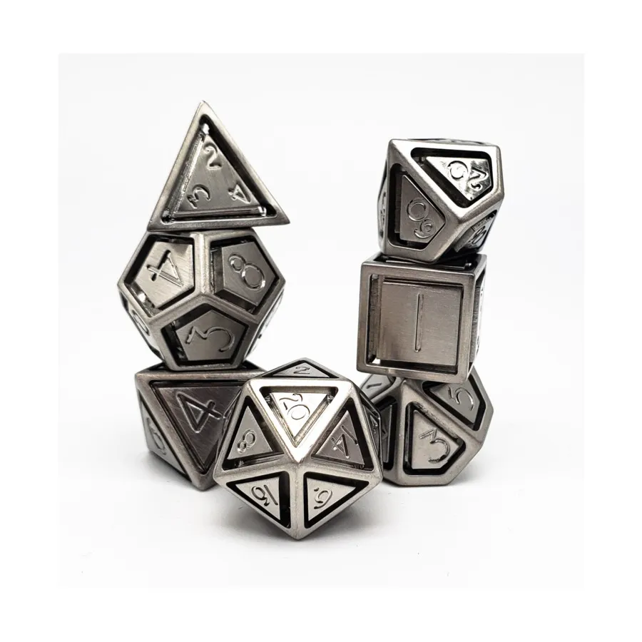 

Полиэтиленовый набор в клетке — нержавеющая сталь (7), Heavy Metal Dice (Level Up Dice)