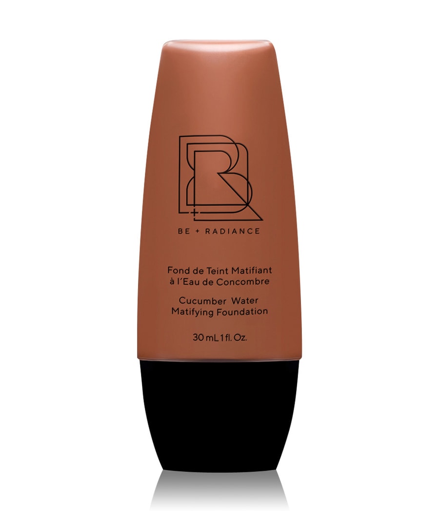 

Жидкая основа BE + RADIANCE Cucumber Water Matifying Foundation, N°70, 30 ml