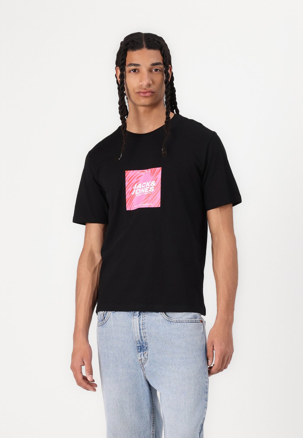 

Футболка с принтом JCORECHARGE FRONT PRINT CREW NECK Jack & Jones, черный
