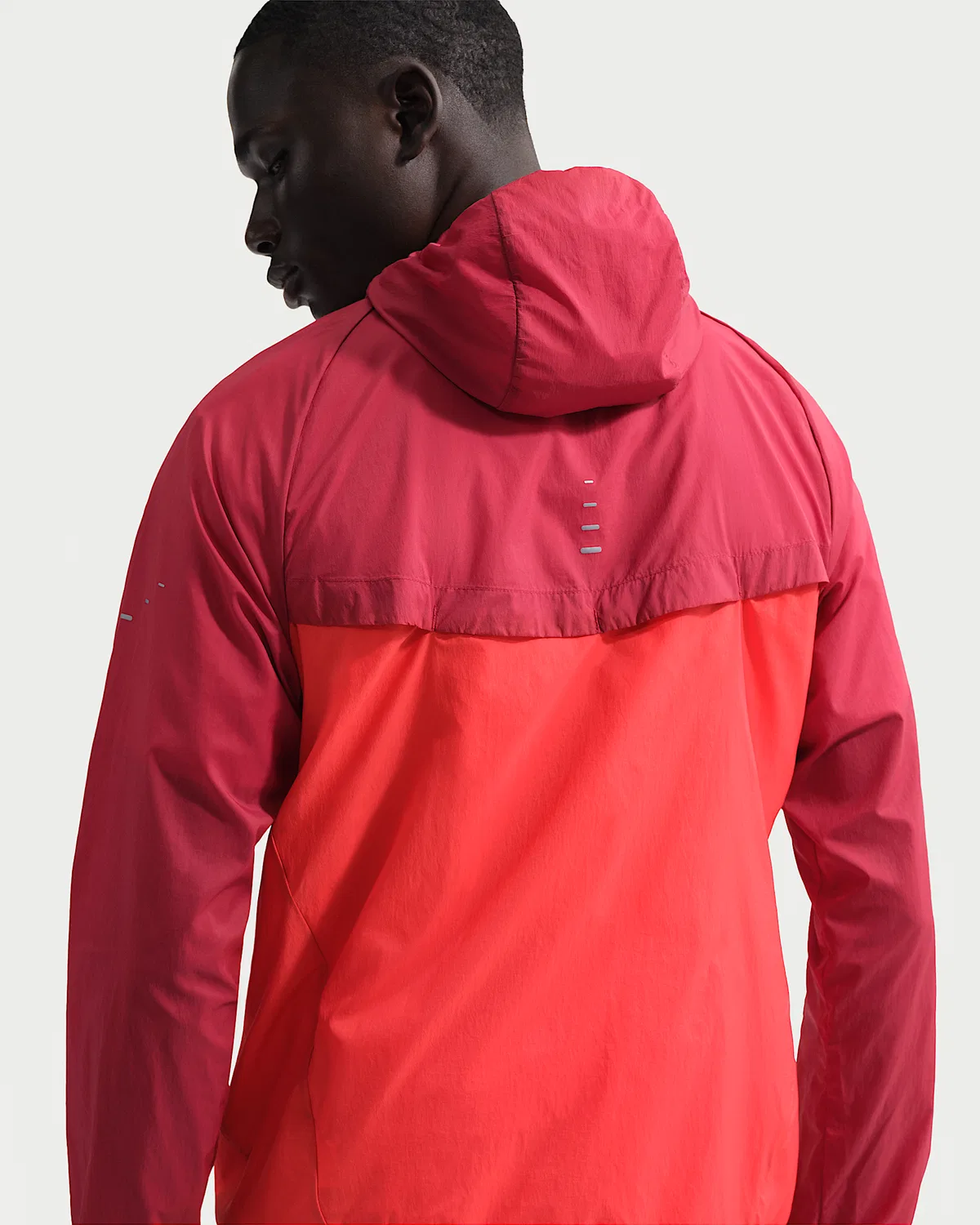 Мужская ветровка Nike Stride Repel UV для бега, Team Crimson/Light Crimson — фото 2