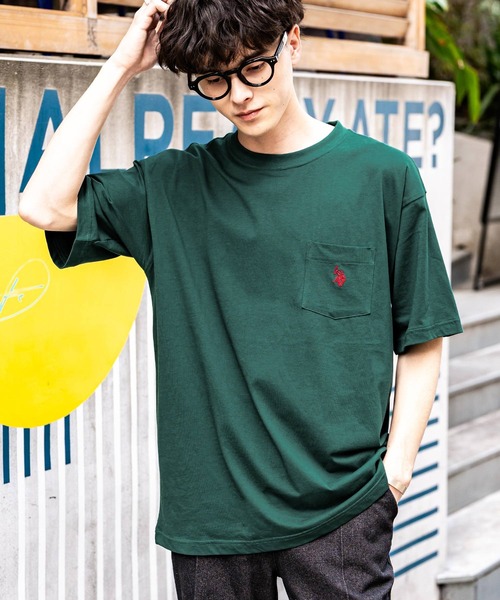 

U.S. POLO ASSN. Футболка с коротким рукавом, свободного кроя, с круглым вырезом и принтом на спине, однотонная с каймой. US Polo Assn., темно-зеленый