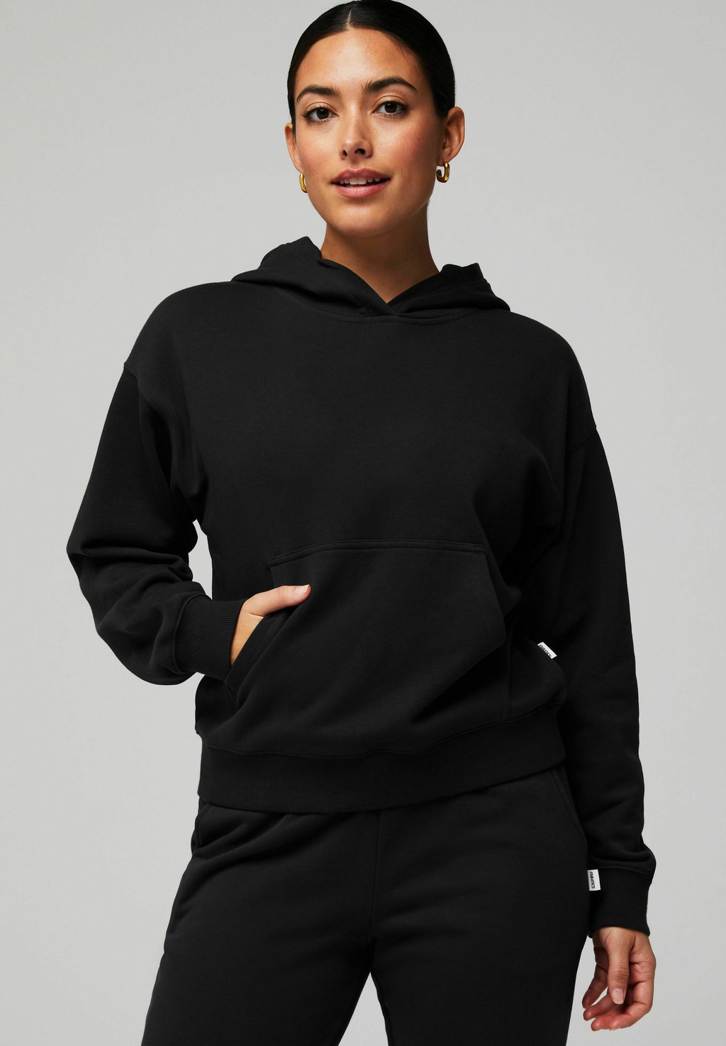 

Толстовка с капюшоном YEAR ROUND TERRY Fabletics, черный