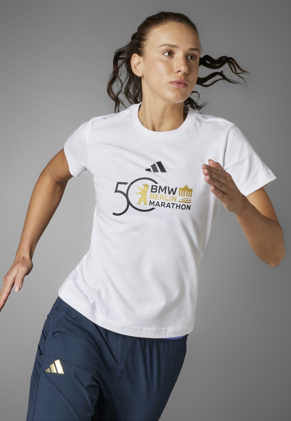 

Футболка с принтом BER LOGO adidas Performance, белый