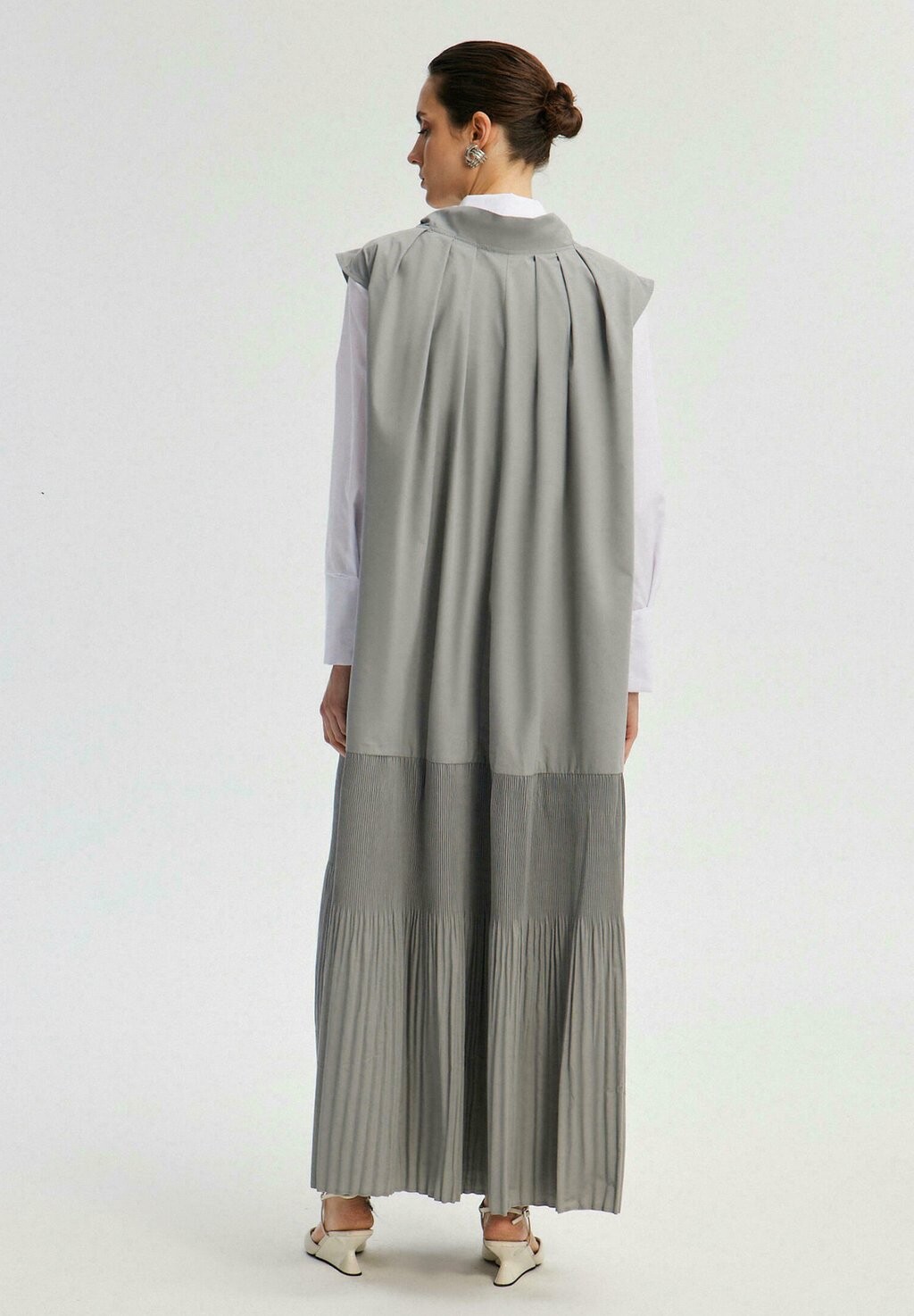 

Платье макси COLLAR TIED Touché Privé, серый