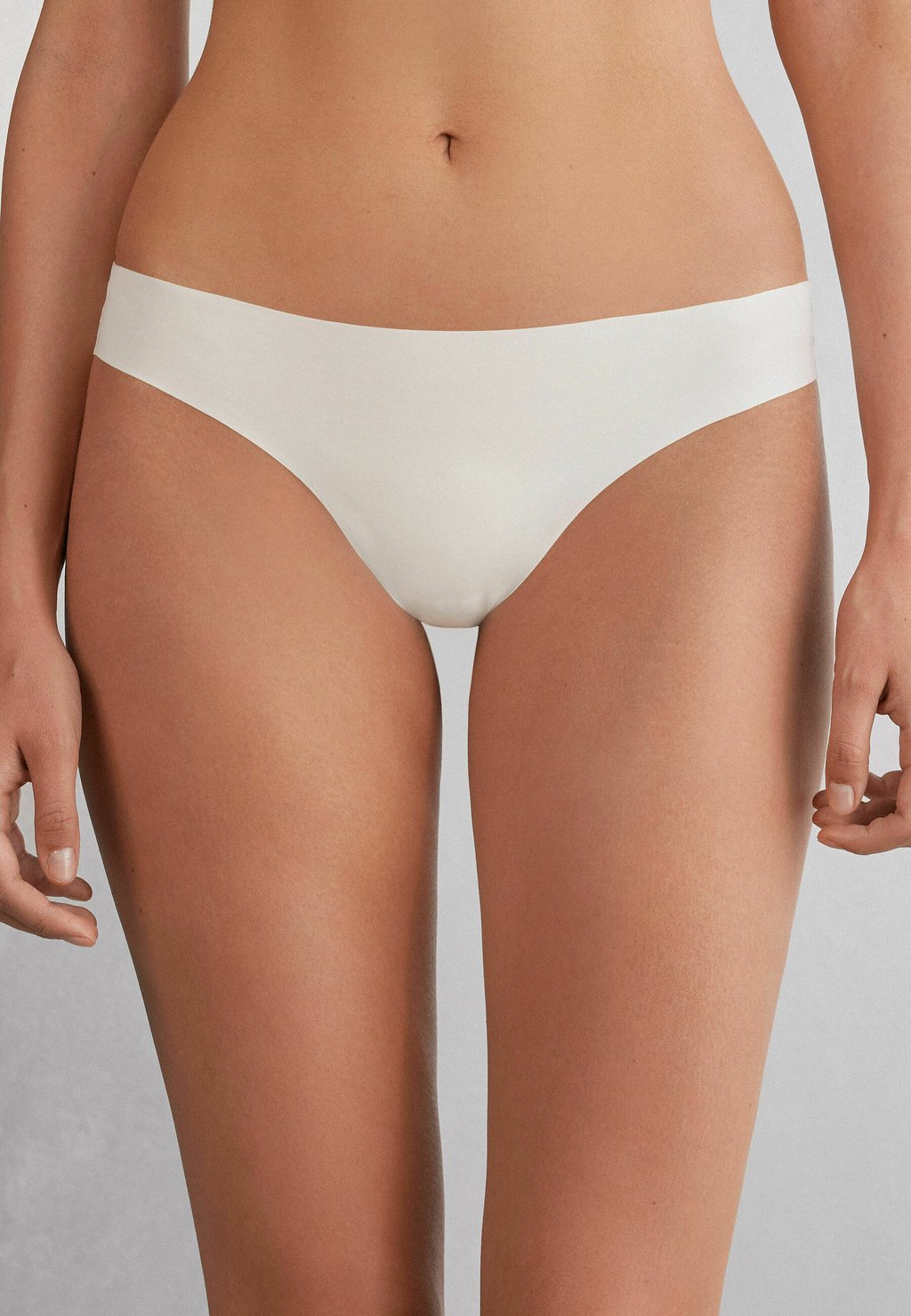

Стринги BRAZILIAN-SLIP AUS ULTRA-LIGHT Intimissimi, кремовый
