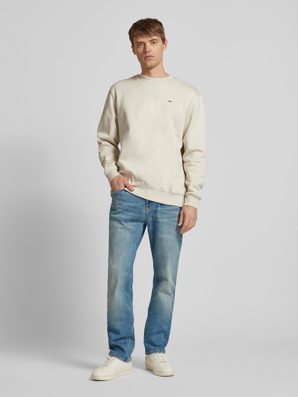

Джинсы Slim fit с рваным эффектом, модель «RYAN» Tommy Jeans