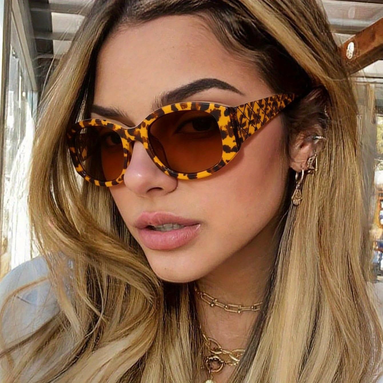 

Женские солнцезащитные очки прямой формы из тонкой оправы с леопардовым принтом, коричневыми тонированными линзами и стеганой отделкой для защиты от УФ-излучения ENSARJOE, Leopard/Brown