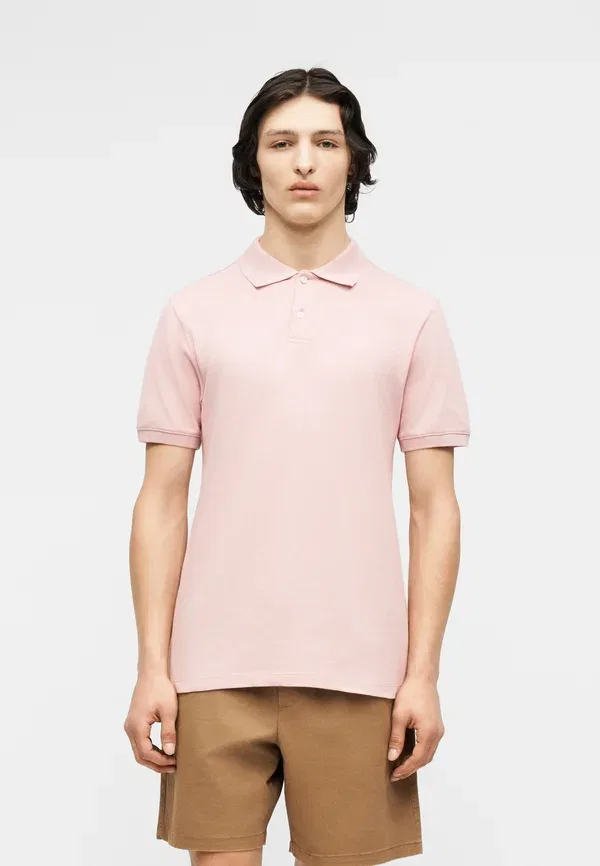 Футболка поло Gap, модель primitive, цвет примитивный
