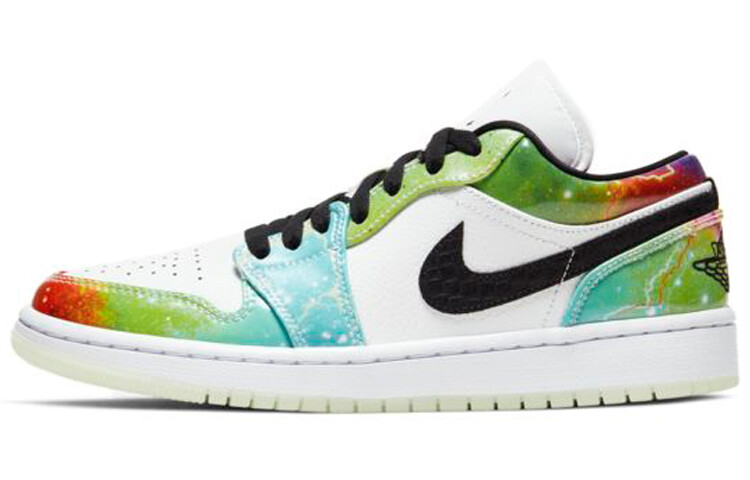 

Кроссовки JORDAN 1 Low Galaxy Women's