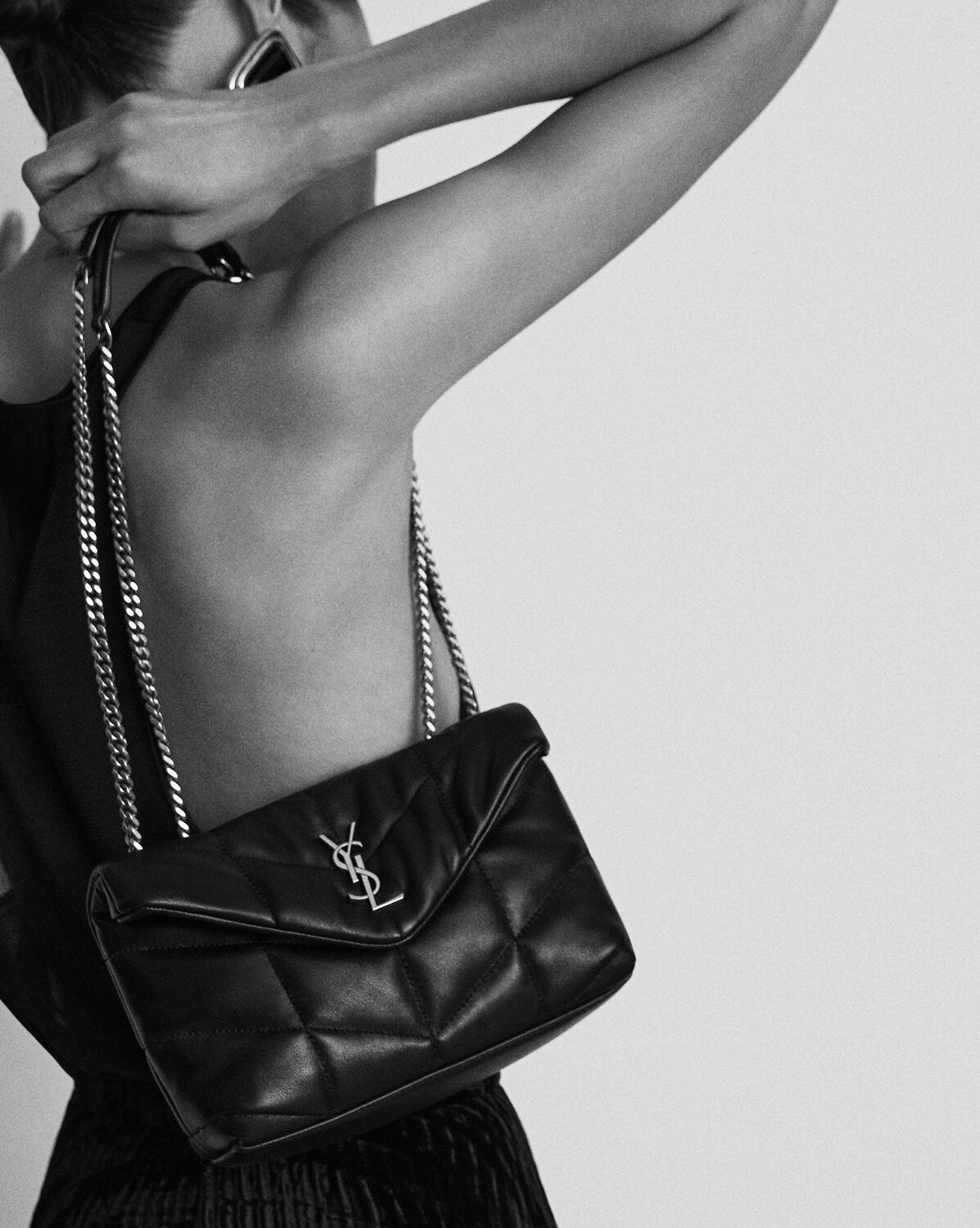 Мини-версия культовой сумки LOULOU Puffer Saint Laurent, зеленый — фото 2