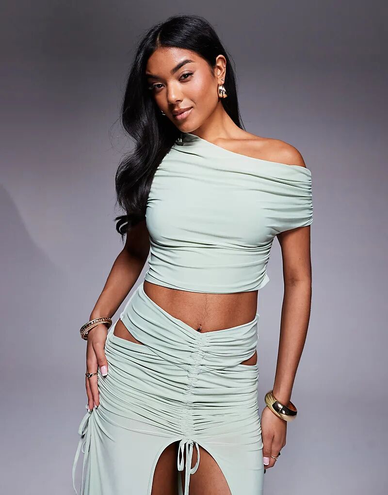 

Топ ASOS x THE SOURCED COLLECTION с драпировкой и открытыми плечами в цвете шалфея Asos Design