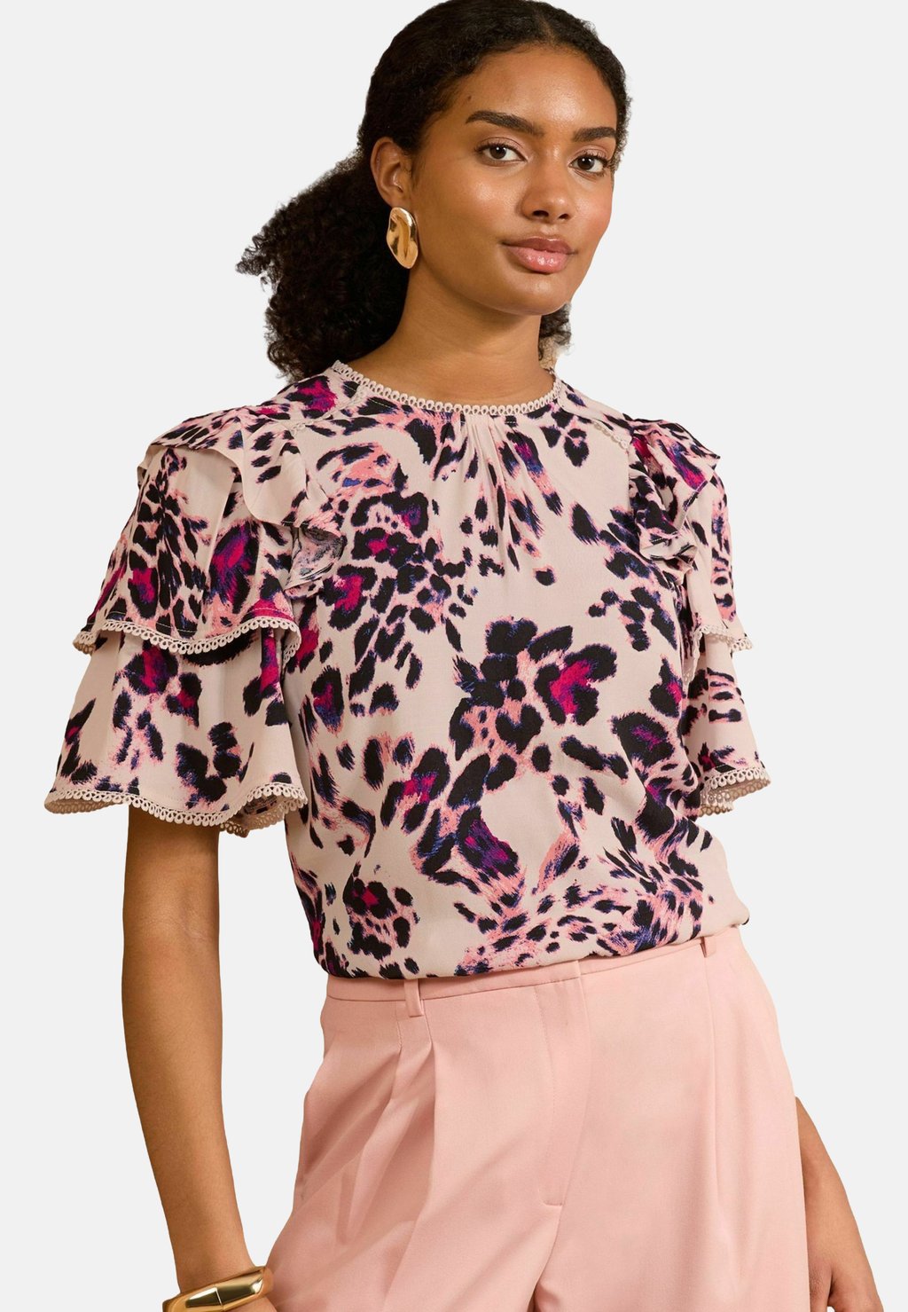 

Блуза REGULAR FIT - SHORT SLEEVE FRILL PRINTED Love & Roses, цвет Pink Animal