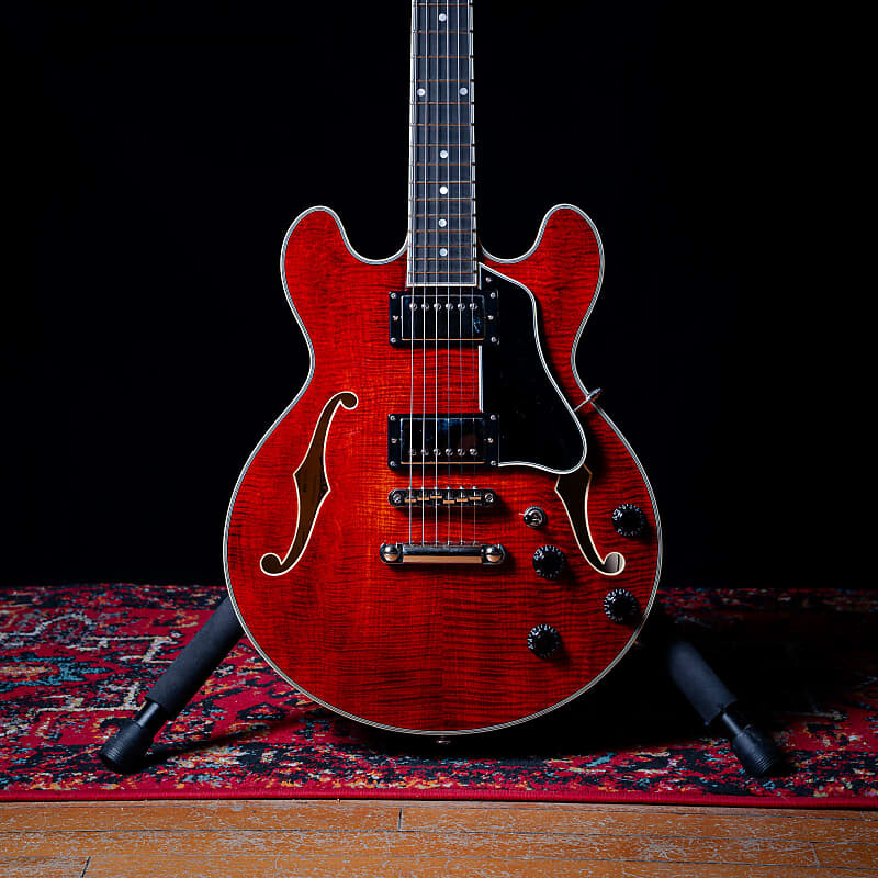 

Электрогитара Eastman T484 in Classic 2023