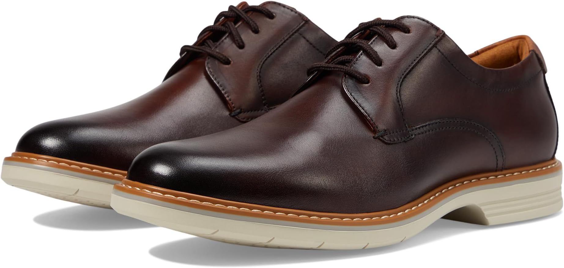 

Оксфорды Florsheim Norwalk Plain Toe Oxford, коричневый