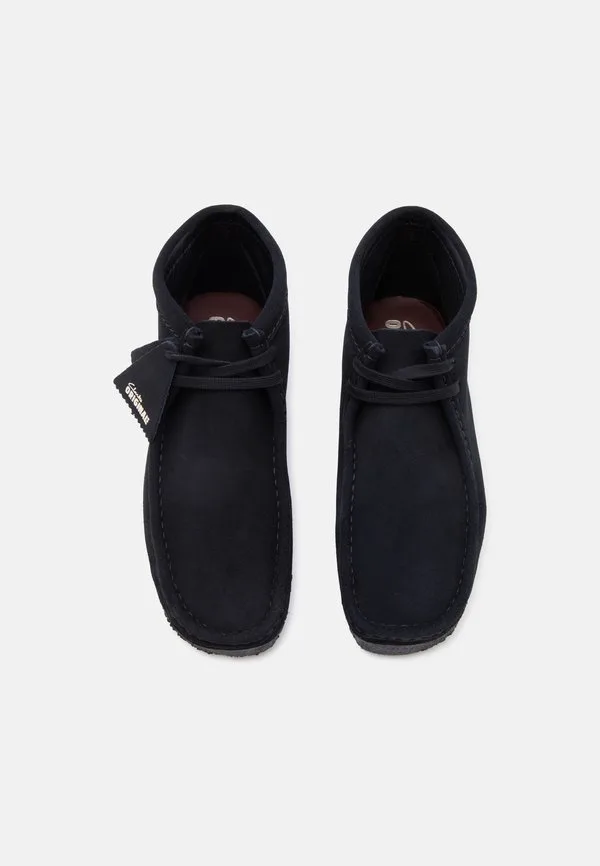 Повседневные кроссовки wallabee на шнуровке Clarks Originals, Black — фото 4