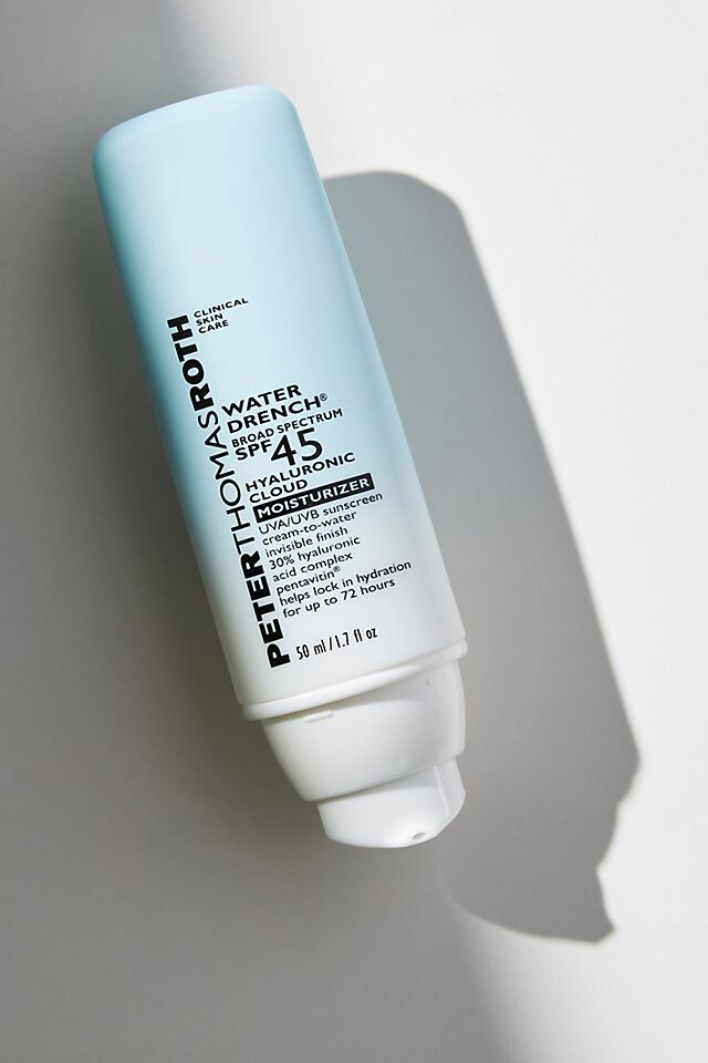

Крем Peter Thomas Roth Water Drench SPF 45 Hyaluronic Cloud увлажняющий, светло-синий