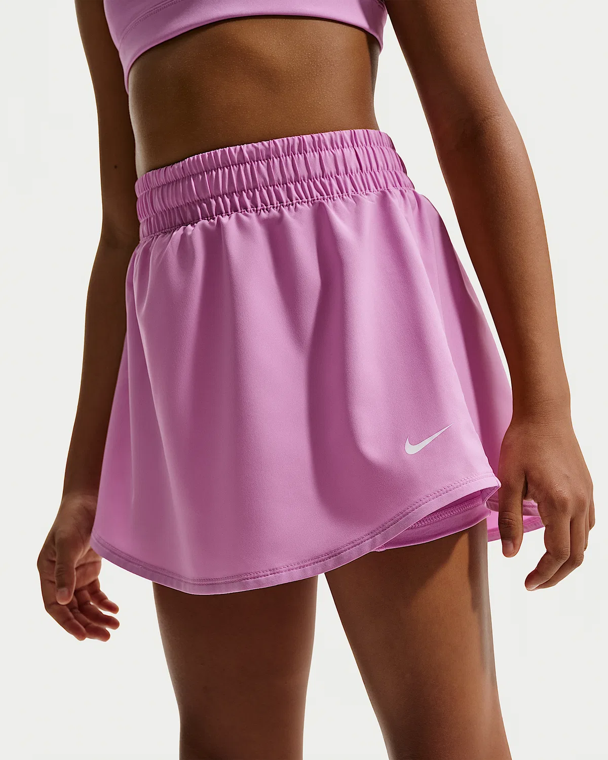 Детский (девичий) высокий шорты-юбка Dri-FIT Nike One, Light Magenta/White — фото 2