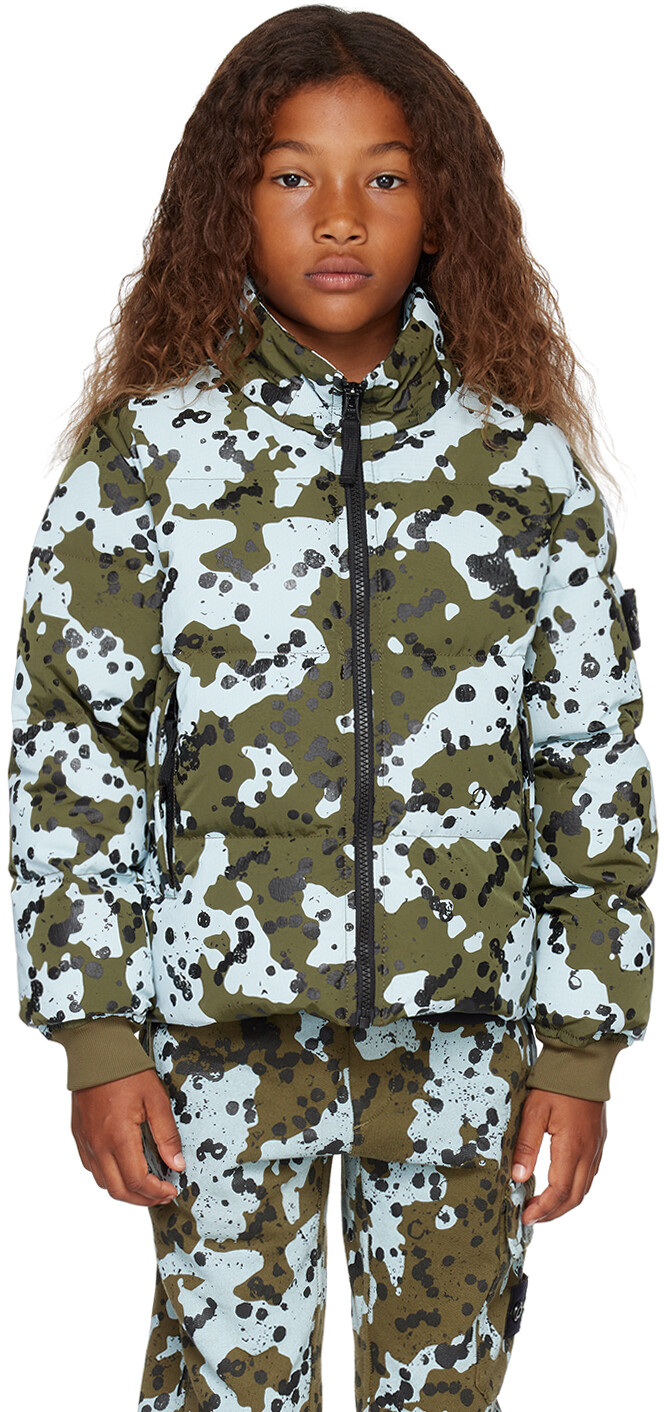 

Детский синий и зеленый пуховик с принтом Stone Island Junior