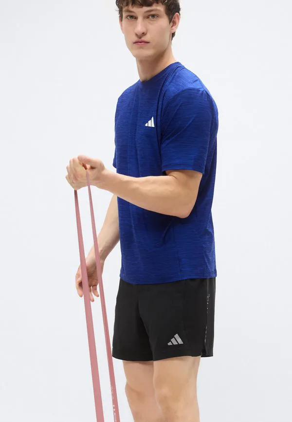 Технологическое приложение, короткие спортивные шорты Adidas Performance, Black/Carbon — фото 4