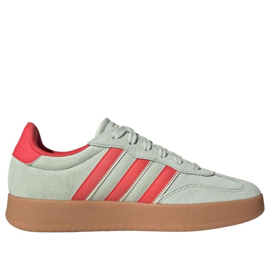 Кроссовки (WMNS) adidas Barreda 'Linen Green Semi Lucid Red', зеленый — фото 2