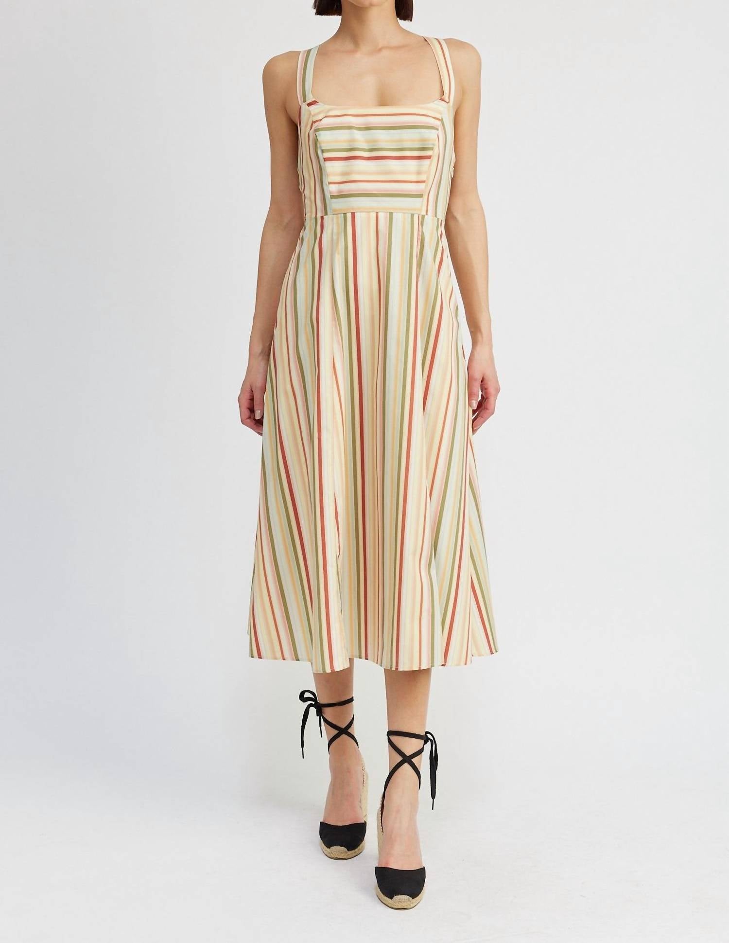 

Платье миди Lydia в цвете Butter Multi Jacquie The Label