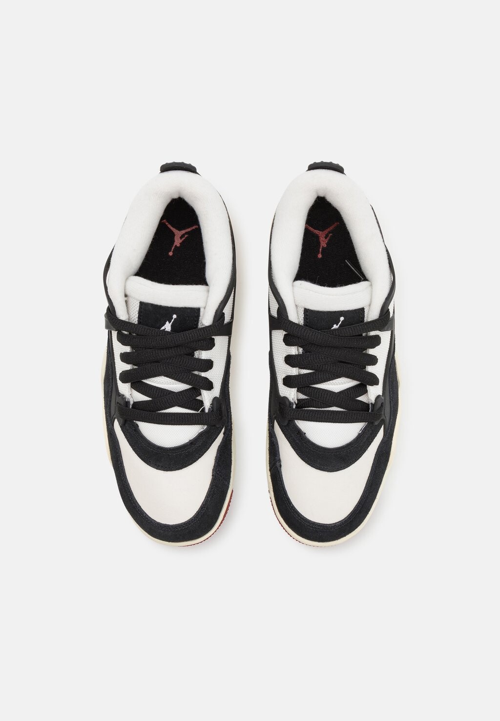 

Кроссовки AIR JORDAN 4 UNISEX Jordan, кремовый