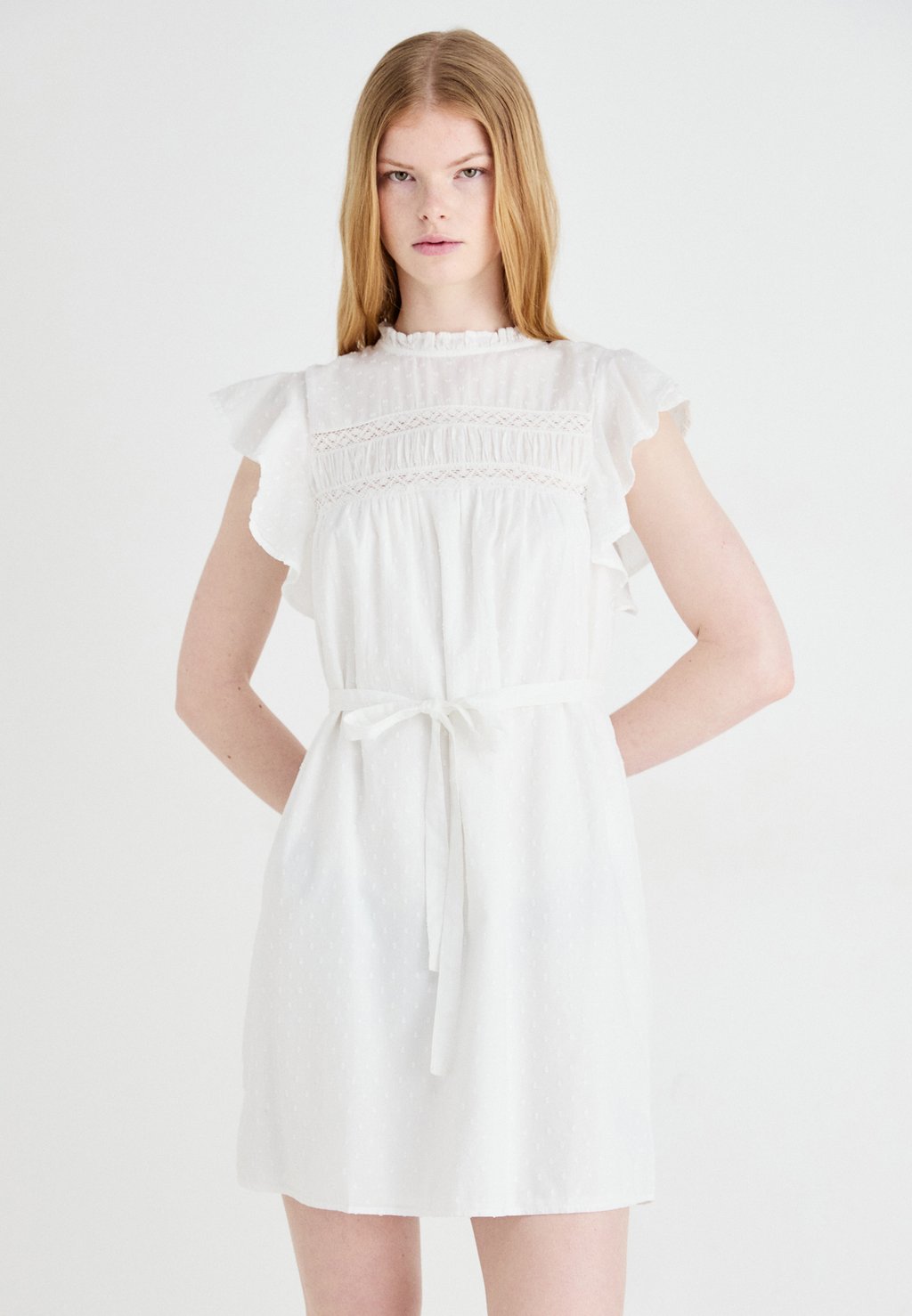 

Повседневное платье VMTRINE SHORT DRESS Vero Moda, белый
