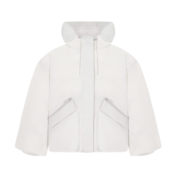 

Пуховик женский New Balance, светло-серый