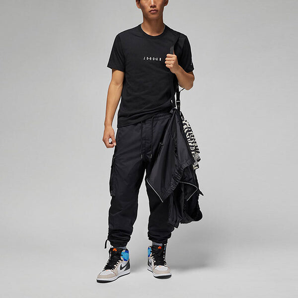 Футболка Air Jordan Embossed Air Crew T-Shirt 'Black', черный — фото 3