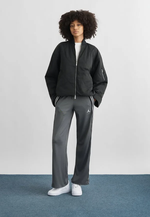 Легкая куртка renegade Jordan, Black — фото 2