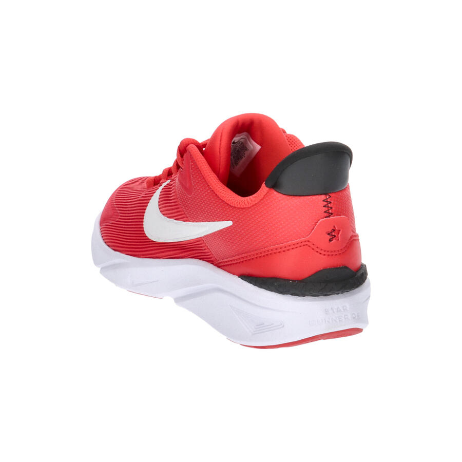 Детские кроссовки для бега Nike Star Runner 4 DX7615 — фото 4