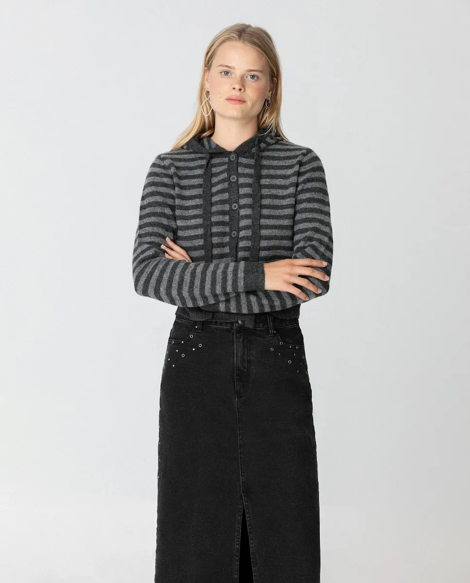 

Женский джемпер с капюшоном и застежкой на пуговицы Noon, серый