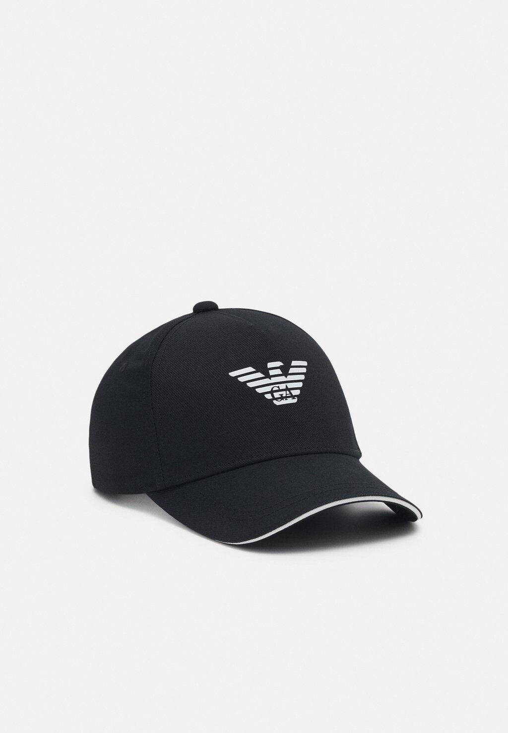 

Бейсболка Emporio Armani, черный