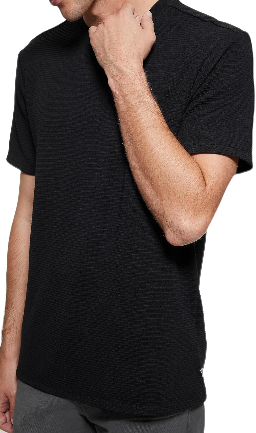 

Мужская футболка GUESS с коротким рукавом и текстурированными полосками, Black