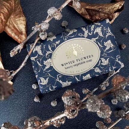 Праздничное мыло 190 г Зимние цветы The English Soap Company — фото 2