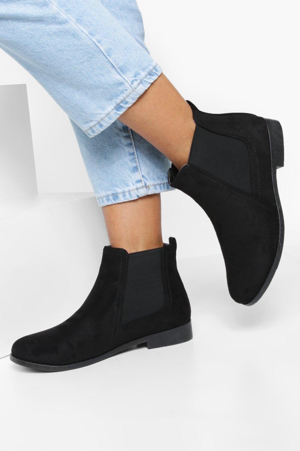 Ботинки челси из замши на плоской плоской плоской плоскости Boohoo, черный
