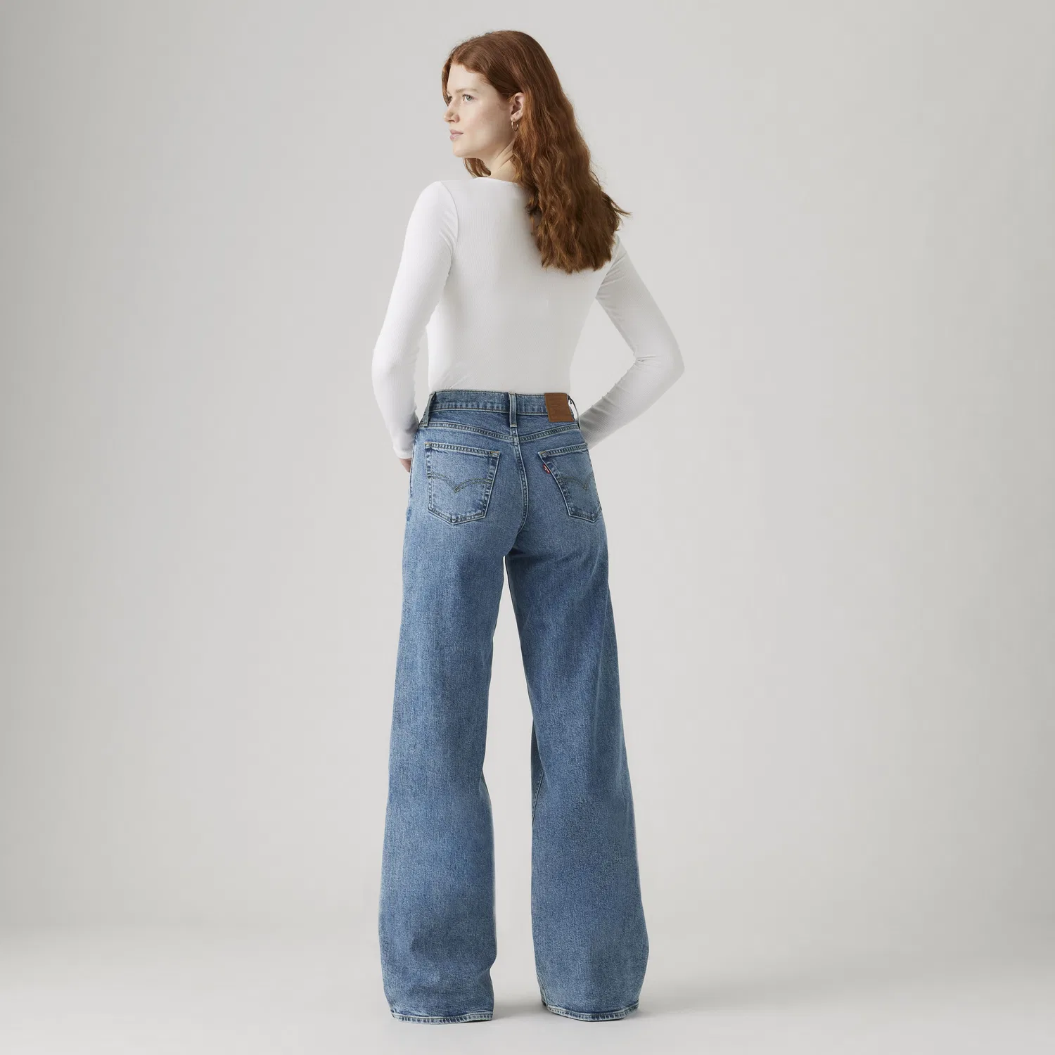 728 Джинсы женские с высокой посадкой и широкими штанинами Levi's, Medium Wash — фото 3