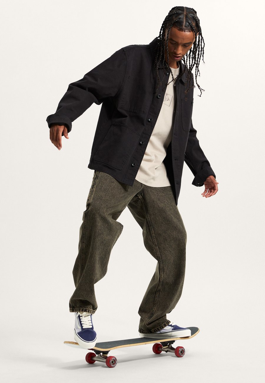 

Футболка Vans BLOCKED BOX LOOSE, Medium Brown/Brown